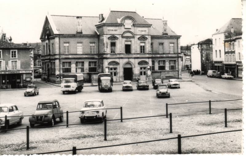 La mairie de La Mothe saint Hray