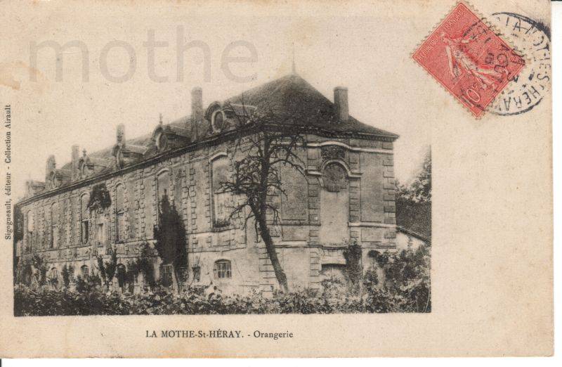 Le chteau et l'orangerie de La Mothe saint Hray