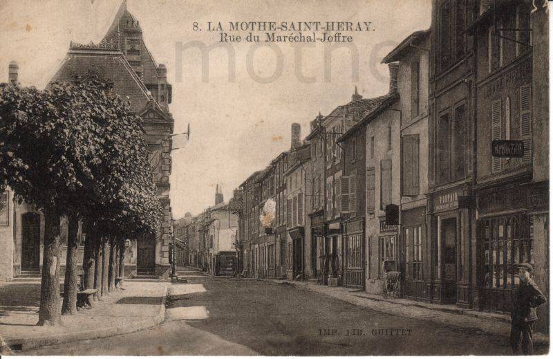 Les rues de La Mothe saint Hray.