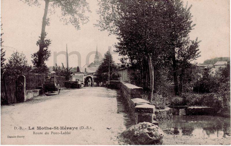 Les rues de La Mothe saint Hray.