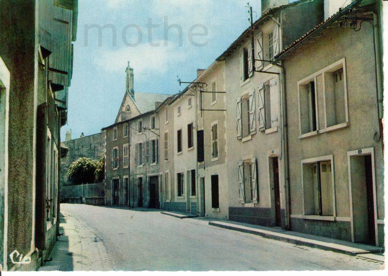 Les rues de La Mothe saint Hray.