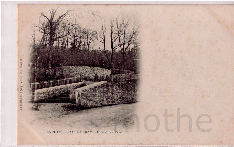 Le thtre d'extrieur et le parc de La Mothe saint Hray