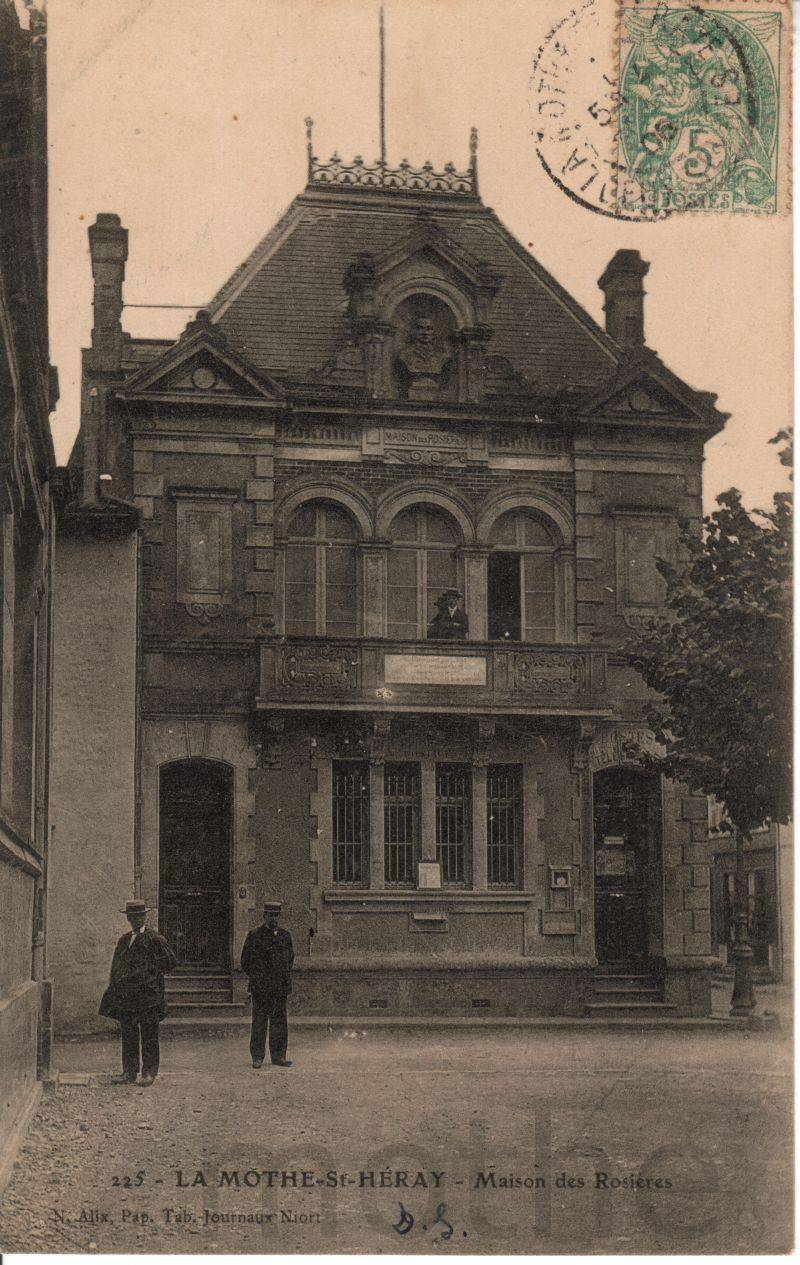 Rosires et sa maison  La Mothe saint Hray