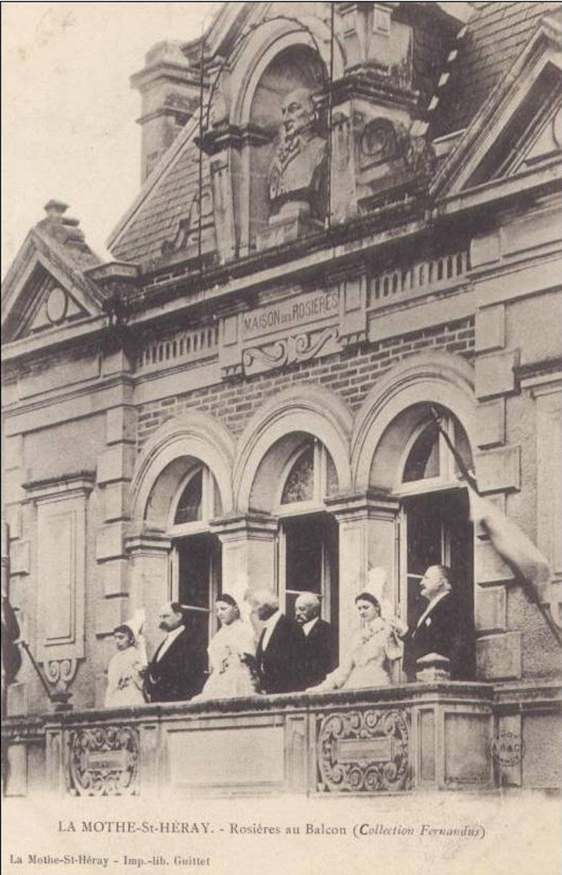 Rosires et sa maison  La Mothe saint Hray