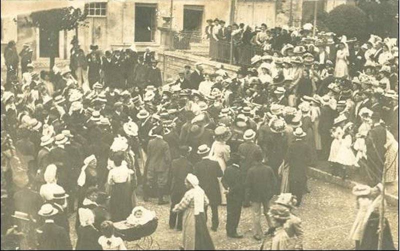 Rosires et sa maison  La Mothe saint Hray