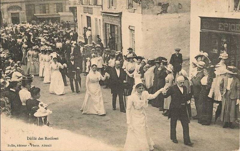 Rosires et sa maison  La Mothe saint Hray