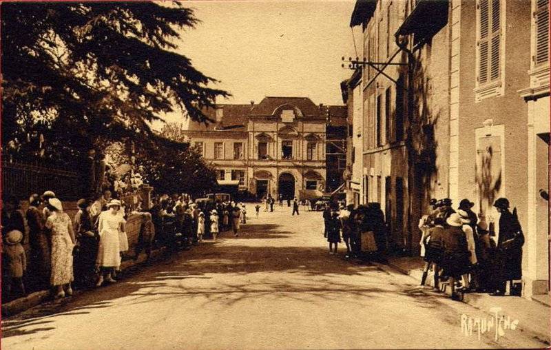 Rosires et sa maison  La Mothe saint Hray