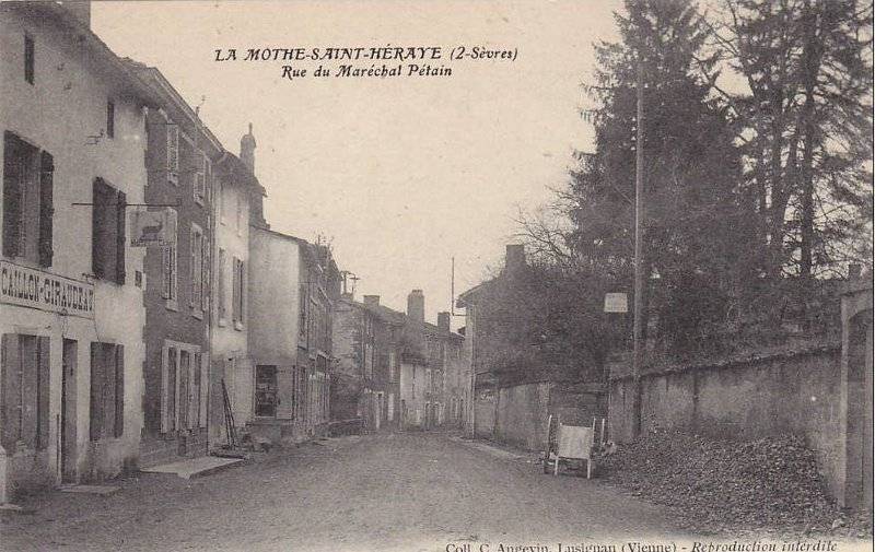 Les rues de La Mothe saint Hray.