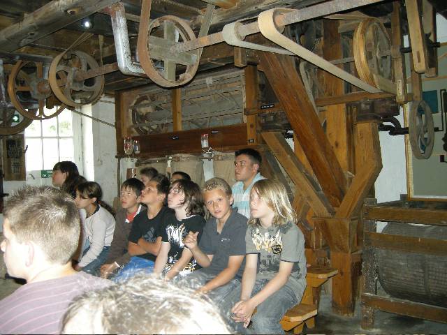 visite du moulin du pont l'abb  juin 2010.